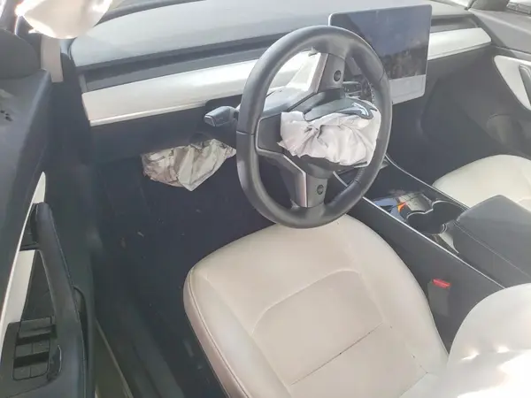 5YJ3E1EB1LF640478 2020 TESLA MODEL 3 - Image 8