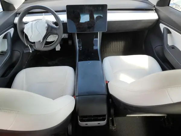 5YJ3E1EB1LF640562 2020 TESLA MODEL 3 - Image 8