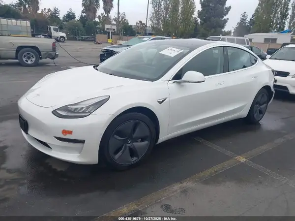 5YJ3E1EB1LF664943 2020 TESLA MODEL 3 - Image 2