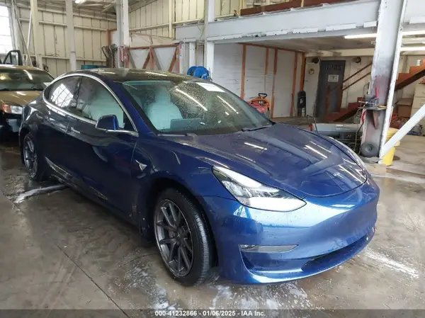 5YJ3E1EB1LF668541 2020 TESLA MODEL 3 - Image 1
