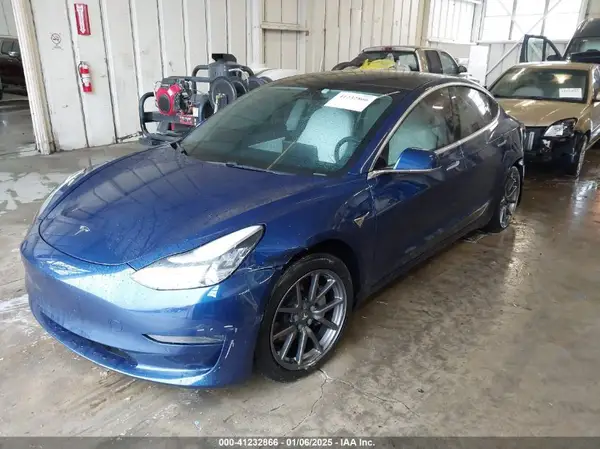 5YJ3E1EB1LF668541 2020 TESLA MODEL 3 - Image 2