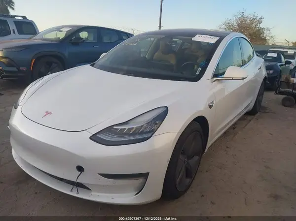 5YJ3E1EB1LF711291 2020 TESLA MODEL 3 - Image 2