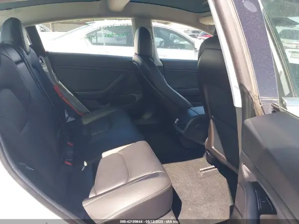 5YJ3E1EB1LF711632 2020 TESLA MODEL 3 - Image 8