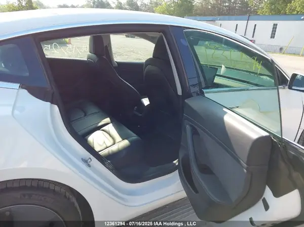 5YJ3E1EB1LF716524 2020 TESLA MODEL 3 - Image 8
