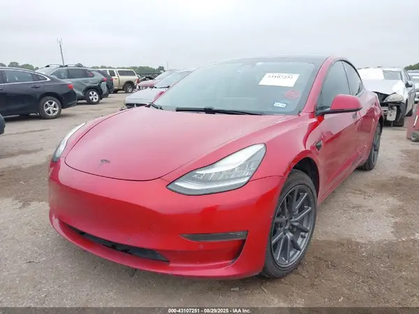 5YJ3E1EB1LF721836 2020 TESLA MODEL 3 - Image 2