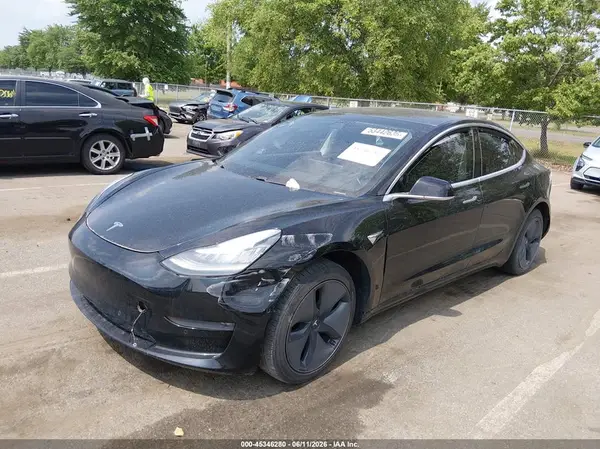 5YJ3E1EB1LF734795 2020 TESLA MODEL 3 - Image 2