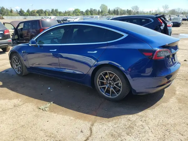 5YJ3E1EB1LF744369 2020 TESLA MODEL 3 - Image 2
