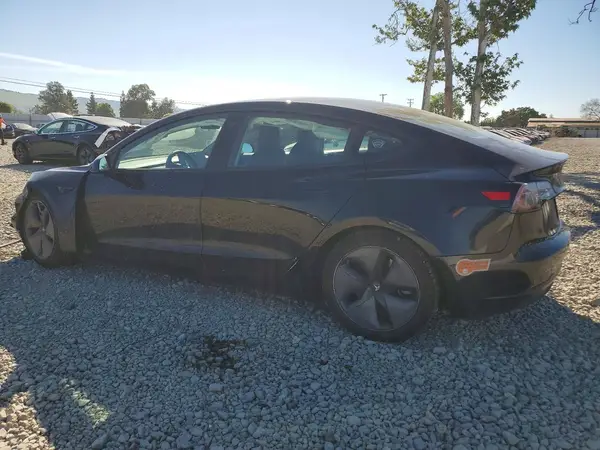 5YJ3E1EB1LF746221 2020 TESLA MODEL 3 - Image 2