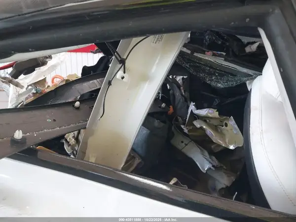 5YJ3E1EB1LF783236 2020 TESLA MODEL 3 - Image 8