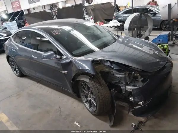 5YJ3E1EB1LF800827 2020 TESLA MODEL 3 - Image 1