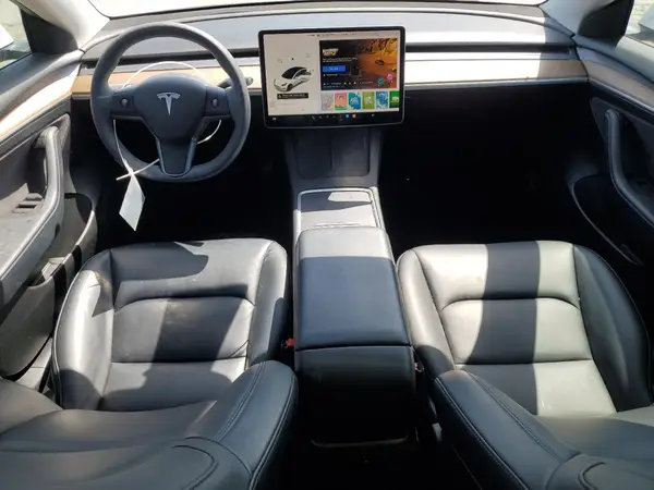 5YJ3E1EB1MF002491 2021 TESLA MODEL 3 - Image 8