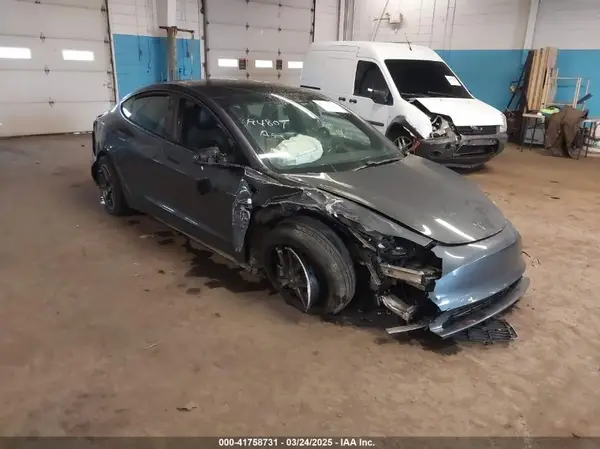 5YJ3E1EB1MF014821 2021 TESLA MODEL 3 - Image 1