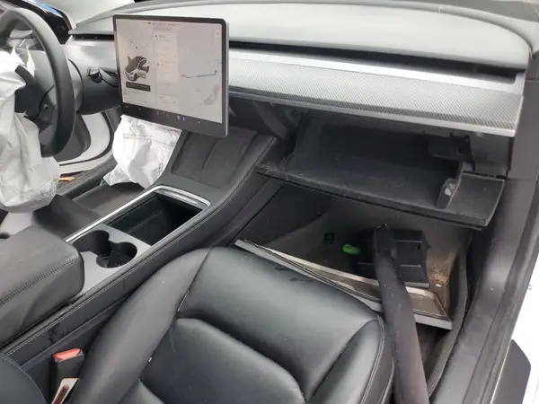 5YJ3E1EB1MF032669 2021 TESLA MODEL 3 - Image 8