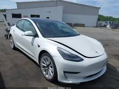 5YJ3E1EB1MF035443 2021 TESLA MODEL 3