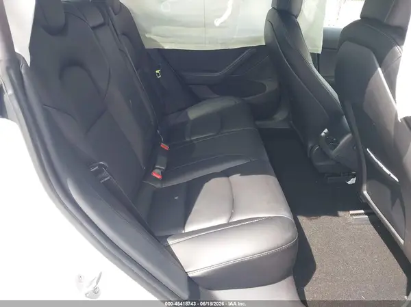 5YJ3E1EB1MF035443 2021 TESLA MODEL 3 - Image 8