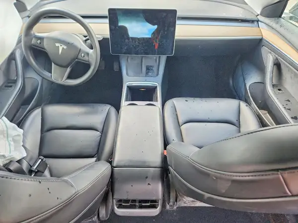 5YJ3E1EB1MF035653 2021 TESLA MODEL 3 - Image 8