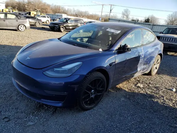 5YJ3E1EB1MF050086 2021 TESLA MODEL 3 - Image 1
