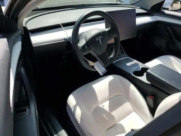 5YJ3E1EB1MF051089 2021 TESLA MODEL 3 - Image 8