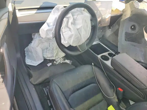 5YJ3E1EB1MF052940 2021 TESLA MODEL 3 - Image 8