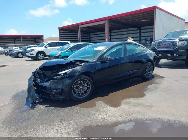 5YJ3E1EB1MF052968 2021 TESLA MODEL 3 - Image 2