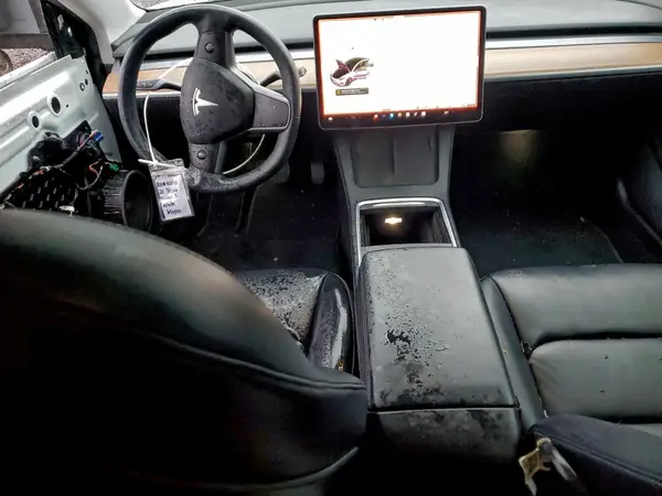 5YJ3E1EB1MF055918 2021 TESLA MODEL 3 - Image 8