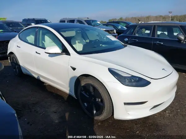 5YJ3E1EB1MF056759 2021 TESLA MODEL 3 - Image 1
