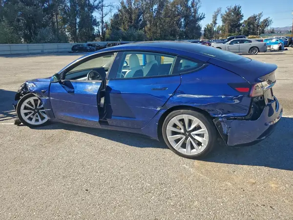 5YJ3E1EB1MF066367 2021 TESLA MODEL 3 - Image 2