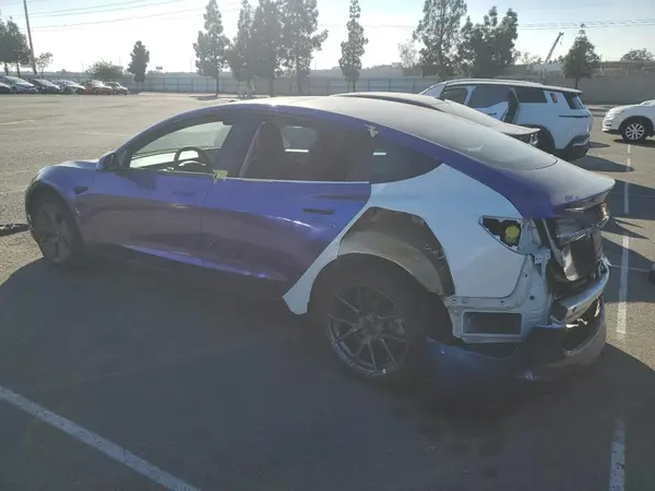 5YJ3E1EB1MF070922 2021 TESLA MODEL 3 - Image 2