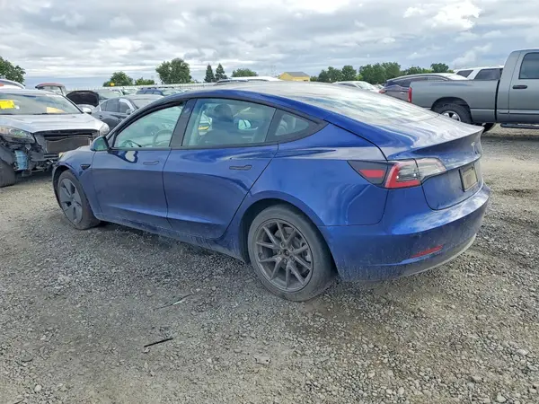 5YJ3E1EB1MF072668 2021 TESLA MODEL 3 - Image 2