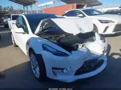 5YJ3E1EB1MF079586 2021 TESLA MODEL 3