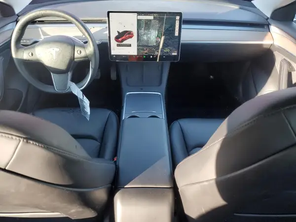5YJ3E1EB1MF085579 2021 TESLA MODEL 3 - Image 8