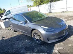 5YJ3E1EB1MF086988 2021 TESLA MODEL 3