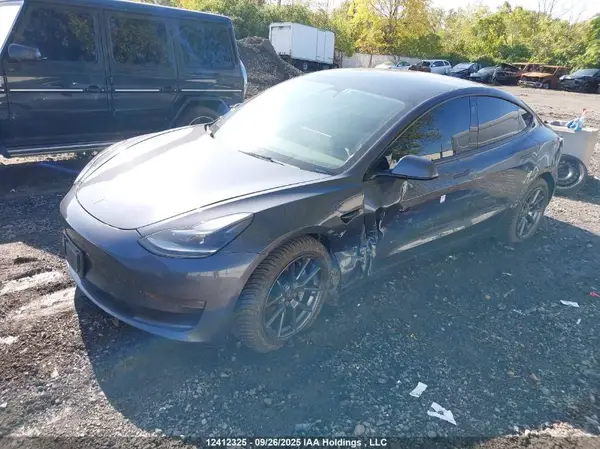 5YJ3E1EB1MF086988 2021 TESLA MODEL 3 - Image 2