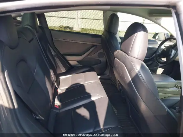 5YJ3E1EB1MF086988 2021 TESLA MODEL 3 - Image 8