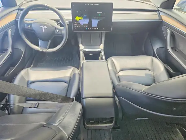 5YJ3E1EB1MF087008 2021 TESLA MODEL 3 - Image 8