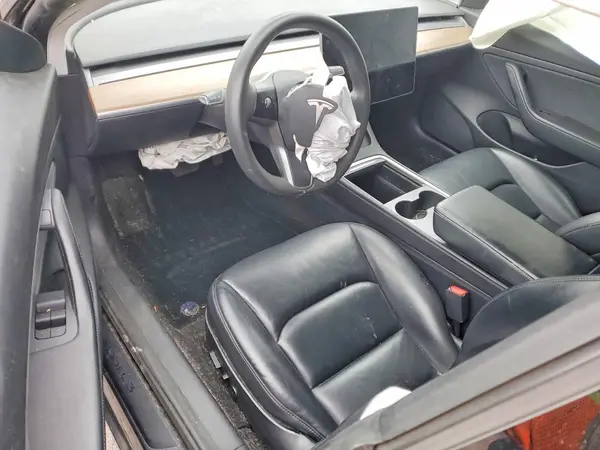 5YJ3E1EB1MF850211 2021 TESLA MODEL 3 - Image 8