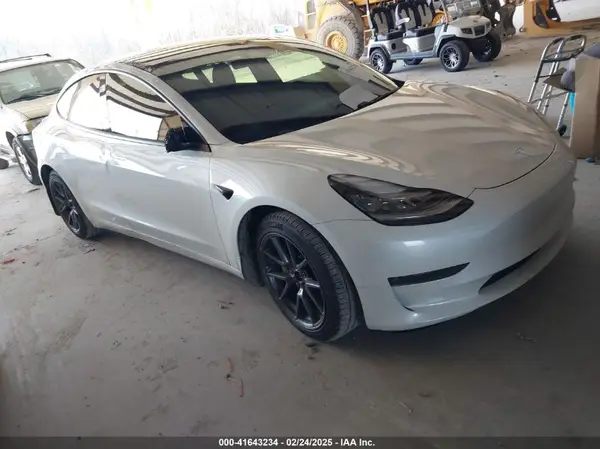 5YJ3E1EB1MF852881 2021 TESLA MODEL 3 - Image 1