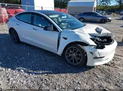 5YJ3E1EB1MF852931 2021 TESLA MODEL 3