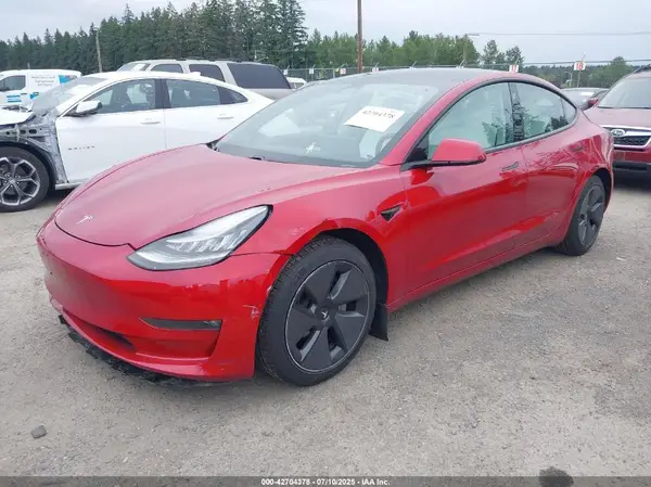 5YJ3E1EB1MF855103 2021 TESLA MODEL 3 - Image 2