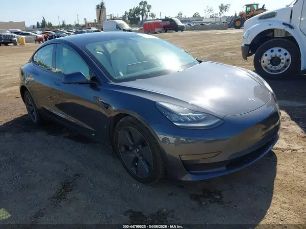 5YJ3E1EB1MF855117 2021 TESLA MODEL 3 - Image 1