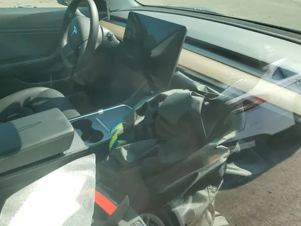 5YJ3E1EB1MF855277 2021 TESLA MODEL 3 - Image 8