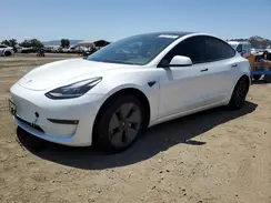 5YJ3E1EB1MF855490 2021 TESLA MODEL 3