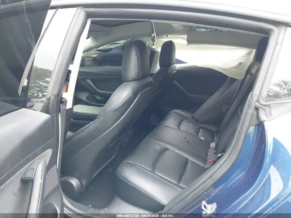 5YJ3E1EB1MF902288 2021 TESLA MODEL 3 - Image 8