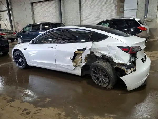 5YJ3E1EB1MF902713 2021 TESLA MODEL 3 - Image 2