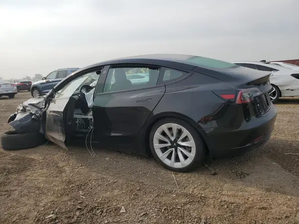 5YJ3E1EB1MF916398 2021 TESLA MODEL 3 - Image 2