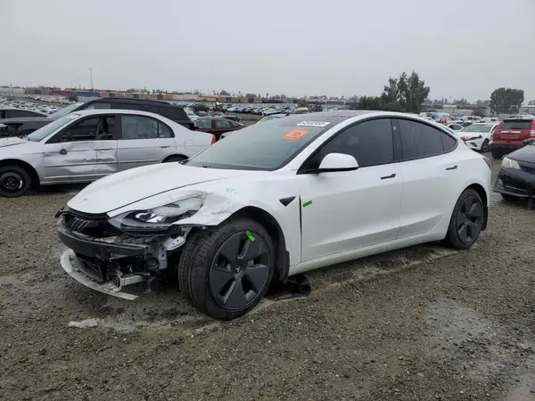 5YJ3E1EB1MF938904 2021 TESLA MODEL 3 - Image 1