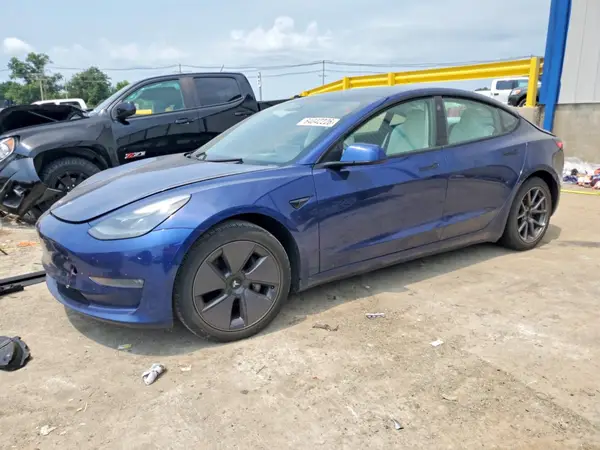 5YJ3E1EB1MF960675 2021 TESLA MODEL 3 - Image 1