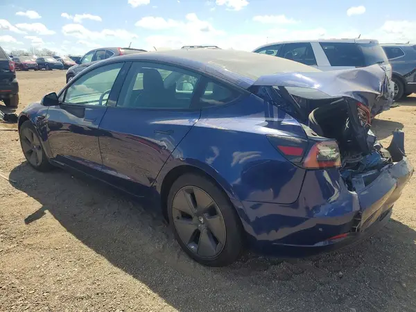 5YJ3E1EB1MF961776 2021 TESLA MODEL 3 - Image 2