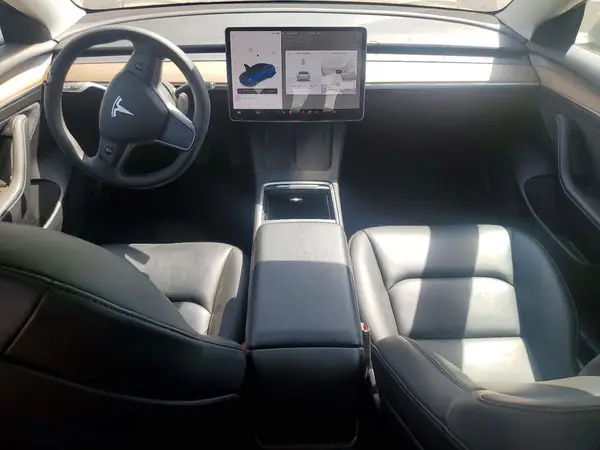 5YJ3E1EB1MF961776 2021 TESLA MODEL 3 - Image 8