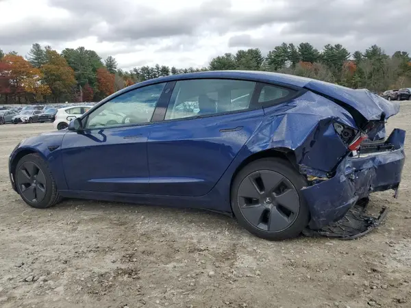 5YJ3E1EB1MF961843 2021 TESLA MODEL 3 - Image 2